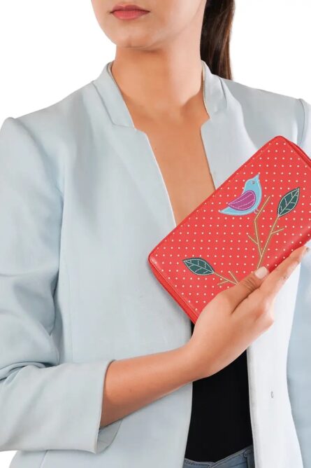 Union Code Red Color Bird Sitting on Tree Genuine Leather Wallet - Image 3