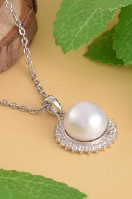 254 - Freshwater Pearl Sunburst Pendant Necklace - Image 2