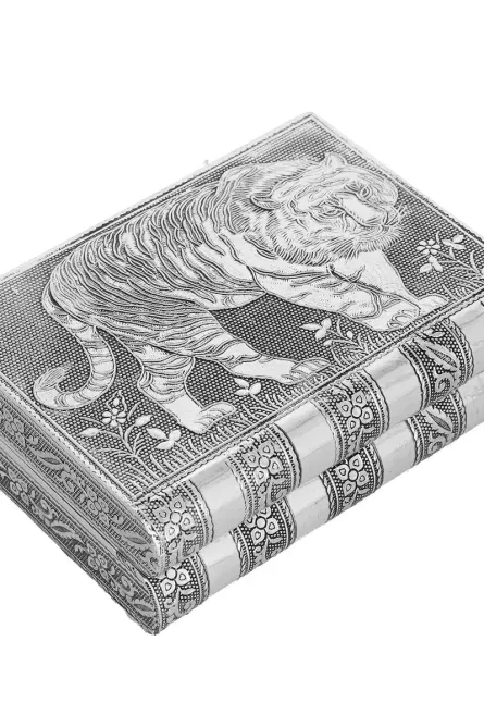 Hand-Embossed Oxidized Aluminum Jewelry Box with Mirror - Image 5