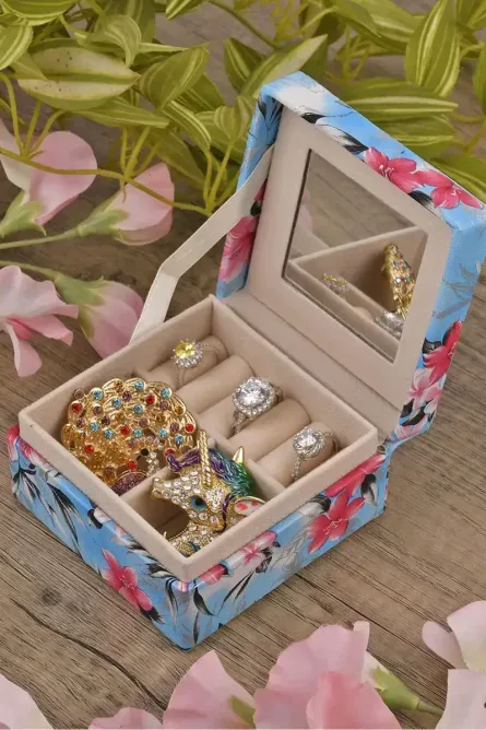 Floral Faux Leather Travel Jewelry Box with Mirror - Image 3