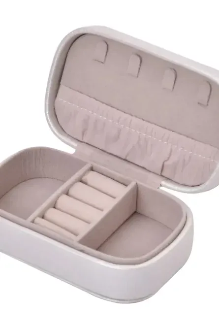 Cream Faux Leather Oval Travel Jewelry Box - Image 3