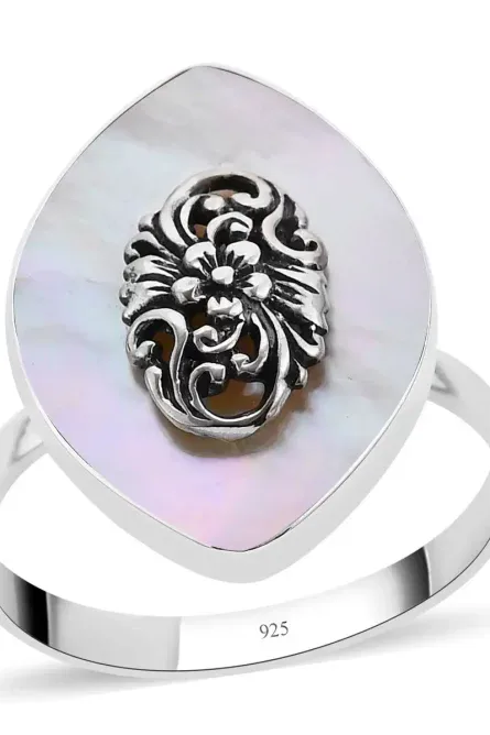 589 - Moonlight Garden Mother of Pearl Ring - Image 1