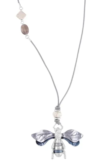 222 - Grey Agate & White Howlite Bee Pendant Necklace - Image 3