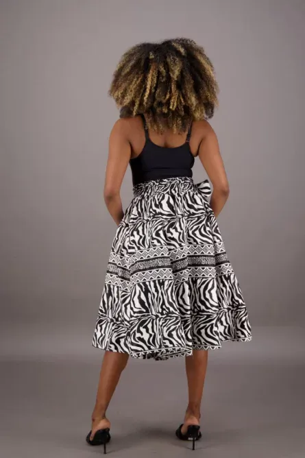 0041 - Black and White Ankara Midi Skirt - Image 2