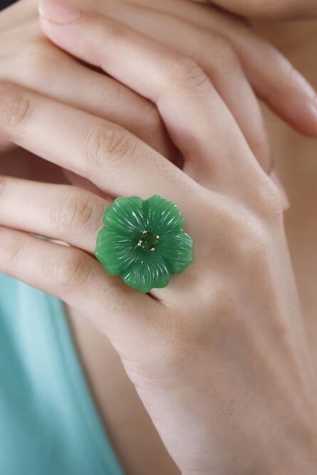 510 - Emerald Empress Jade Ring - Image 4
