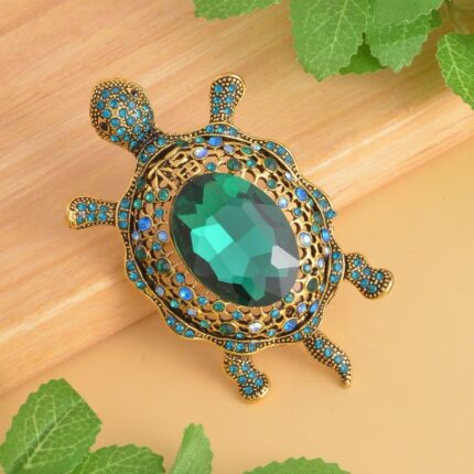 Emerald Ocean Turtle Brooch